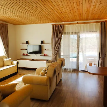 Kayakoey'De Kiralik Muhafazakar Villa Βίλα