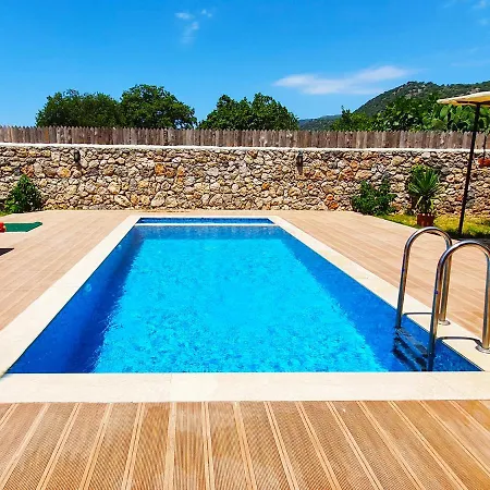 Kayakoey'De Kiralik Muhafazakar Villa * Fethiye